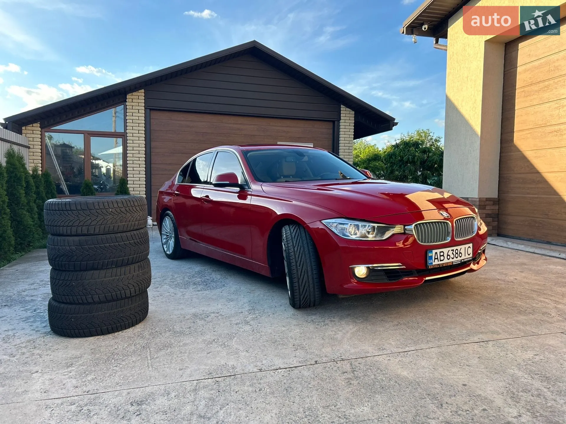 BMW 3 Series 2012 VIN WBA3A5G5XDNP19352 фото оголошення 2 з 22