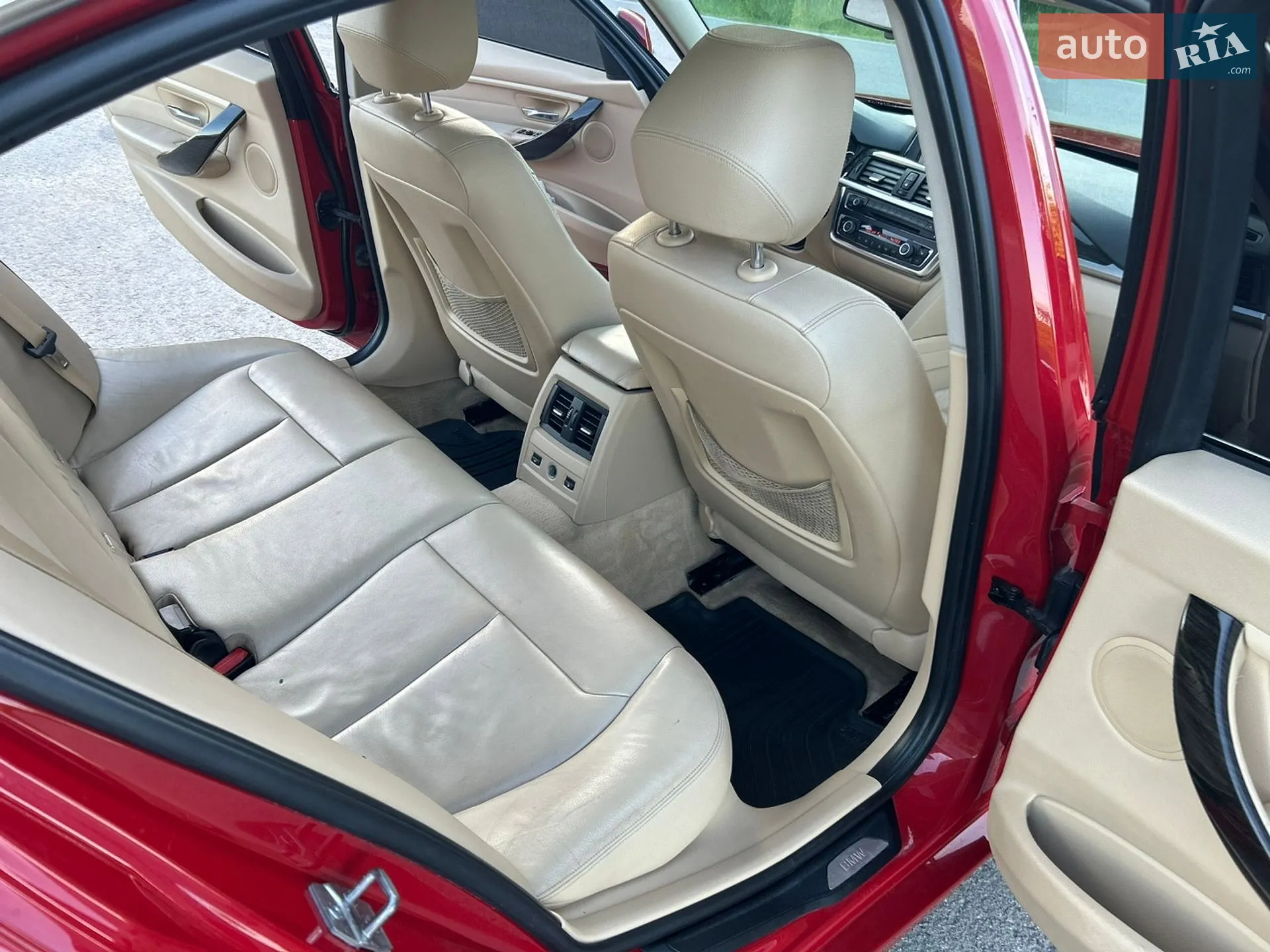 2012 BMW 3er - мініатюра 16