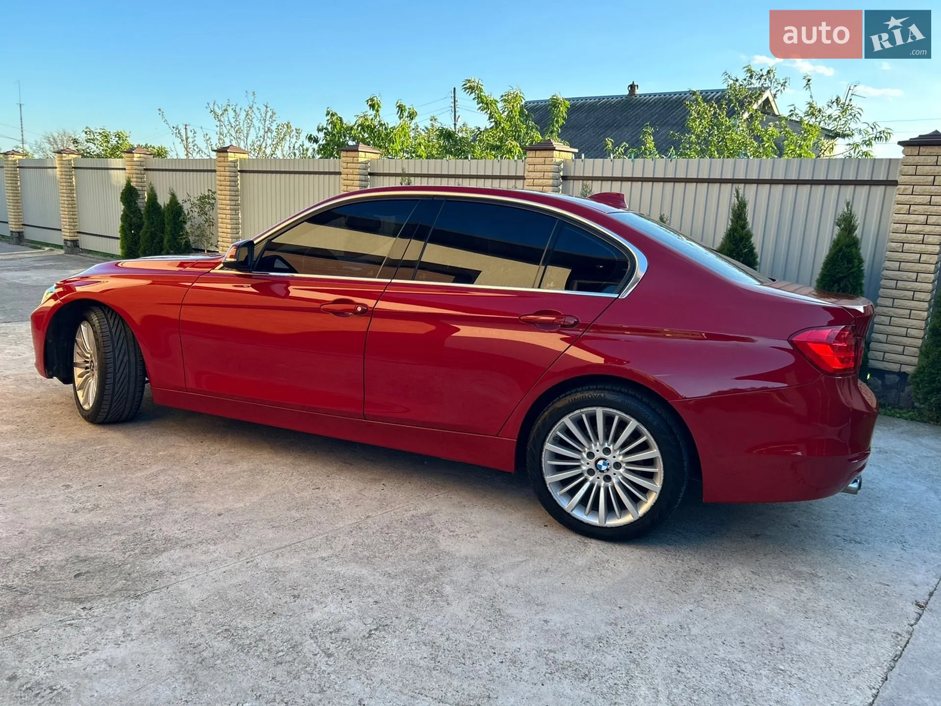 BMW 3 Series 2012 VIN WBA3A5G5XDNP19352 фото оголошення 8 з 22