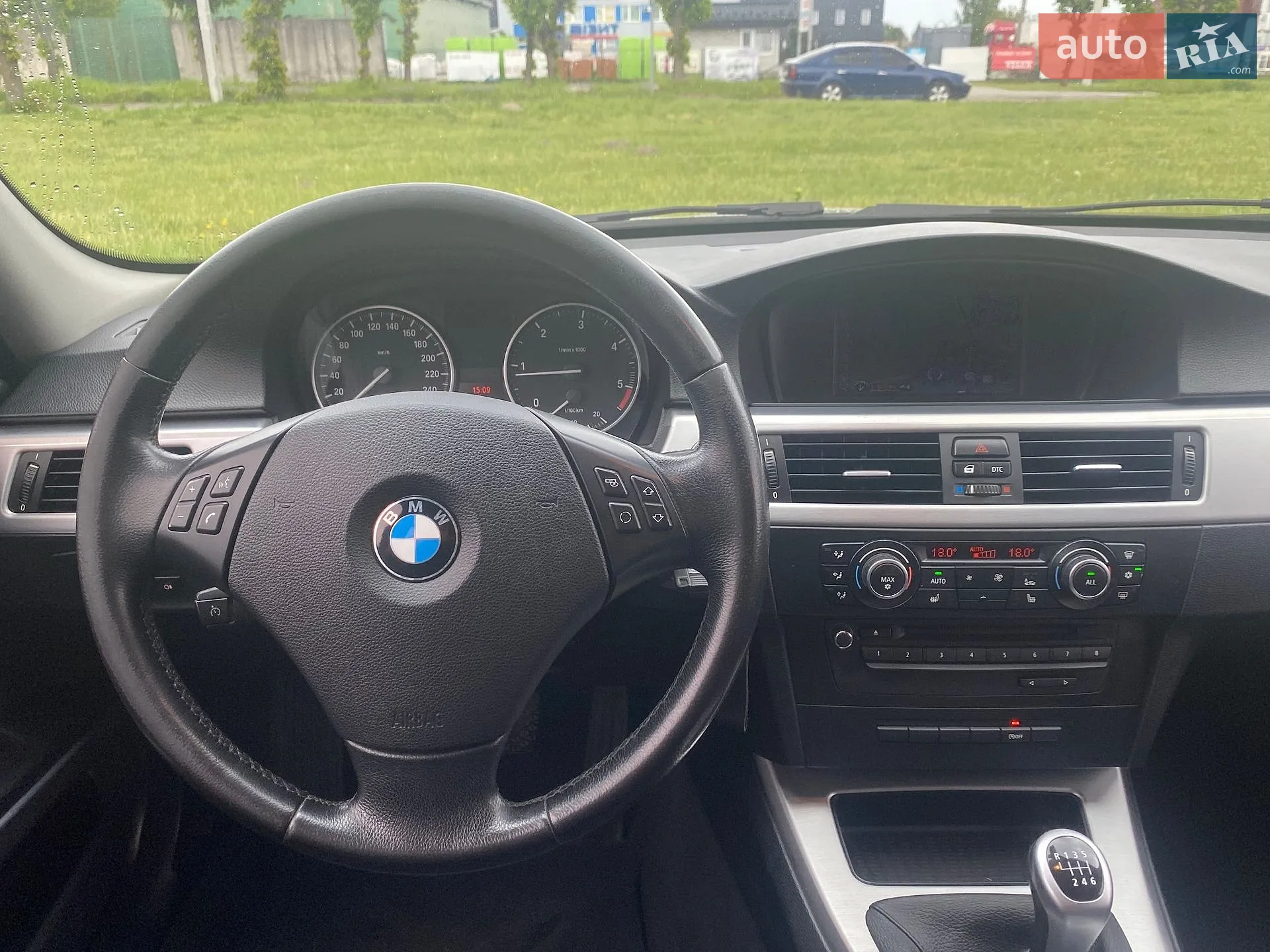 2010 BMW 3er - мініатюра 9
