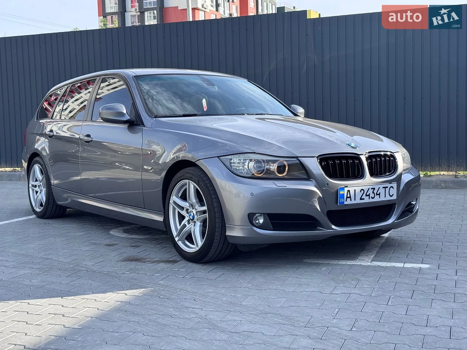 2010 BMW 3er - мініатюра 2