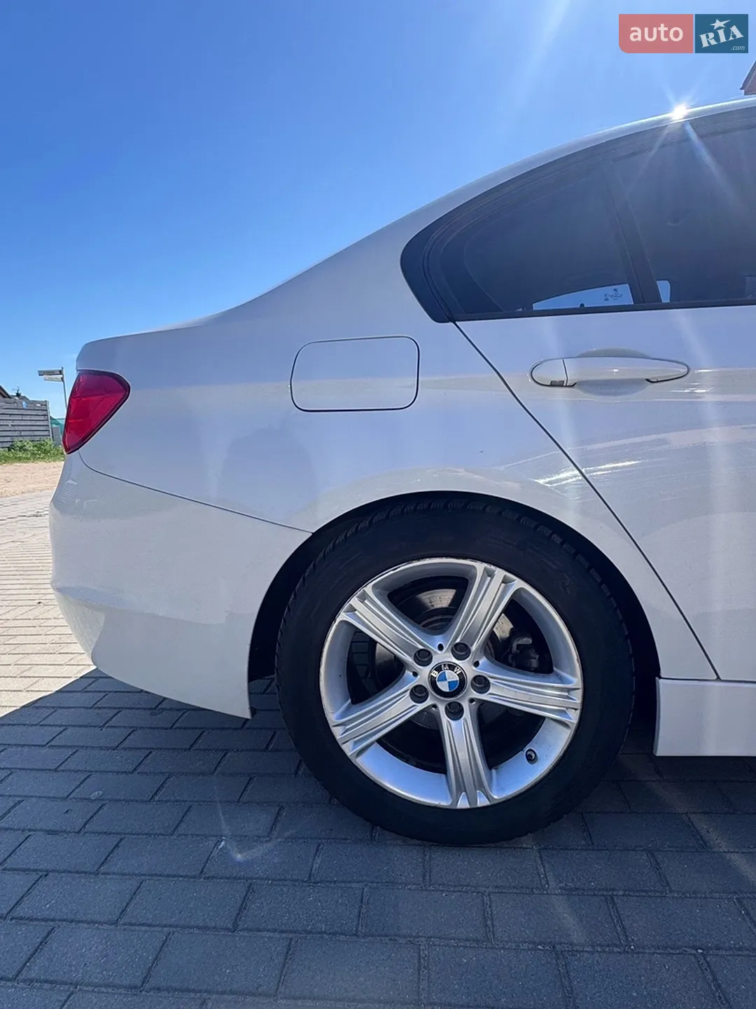 2012 BMW 3er - мініатюра 9