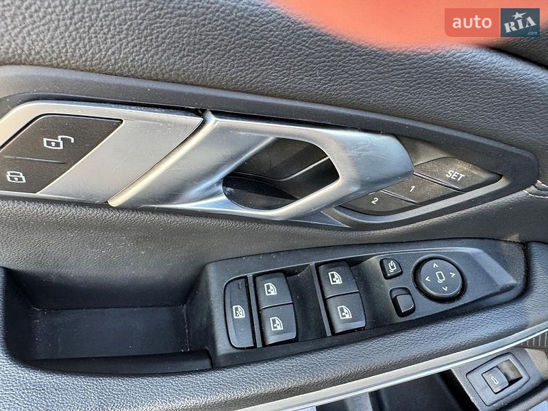 Седан BMW 3 Series 2019 в Києві фото 19 Седан BMW 3 Series 2019 в Києві