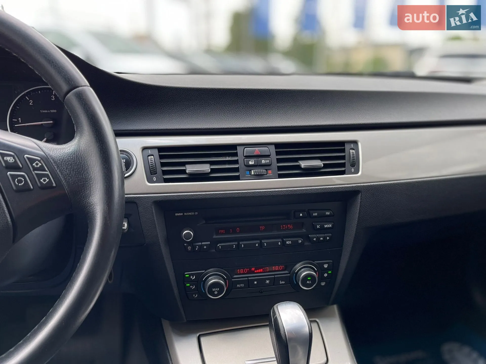 2012 BMW 3er - мініатюра 12