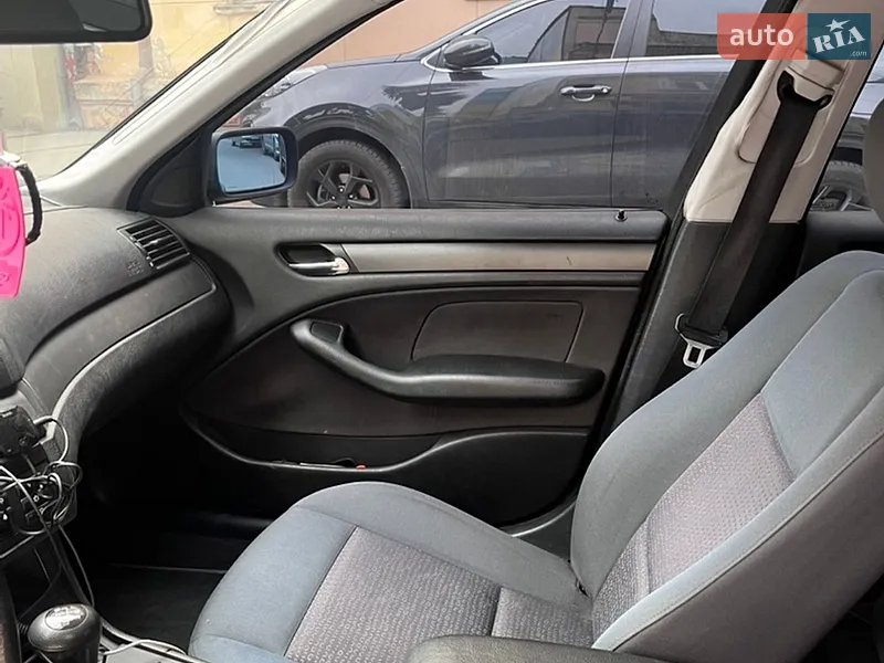 BMW 3 Series 2003 VIN WBAAY31050KP19095 фото оголошення 9 з 51