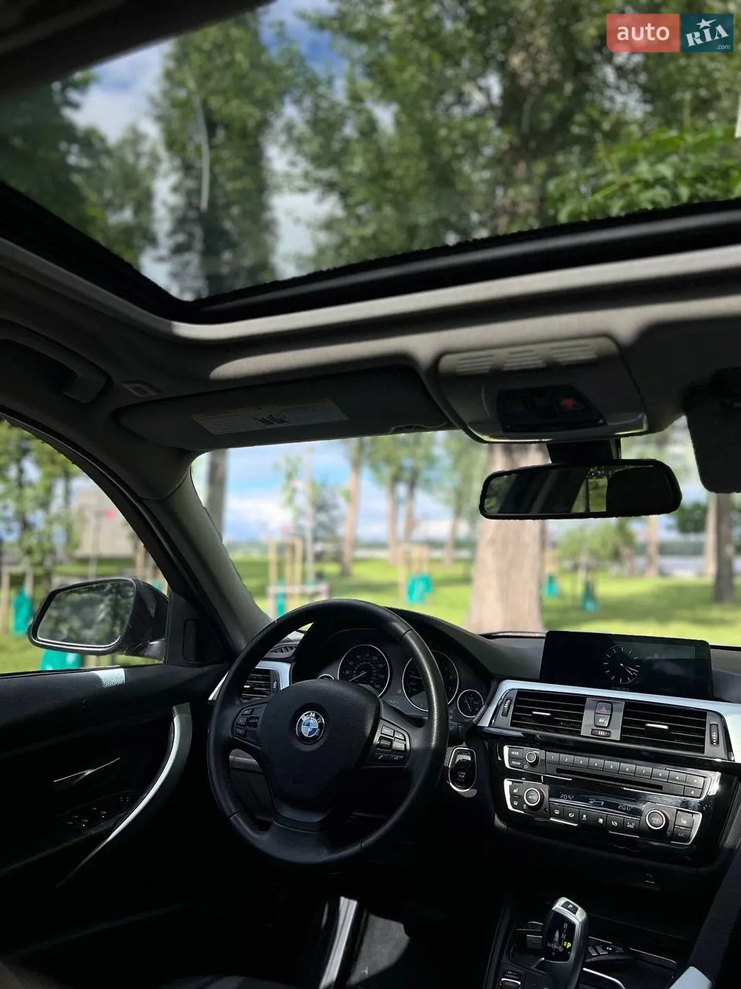 2016 BMW 3er - мініатюра 16