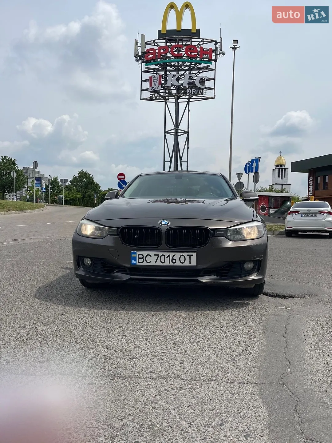 2012 BMW 3er - мініатюра 2