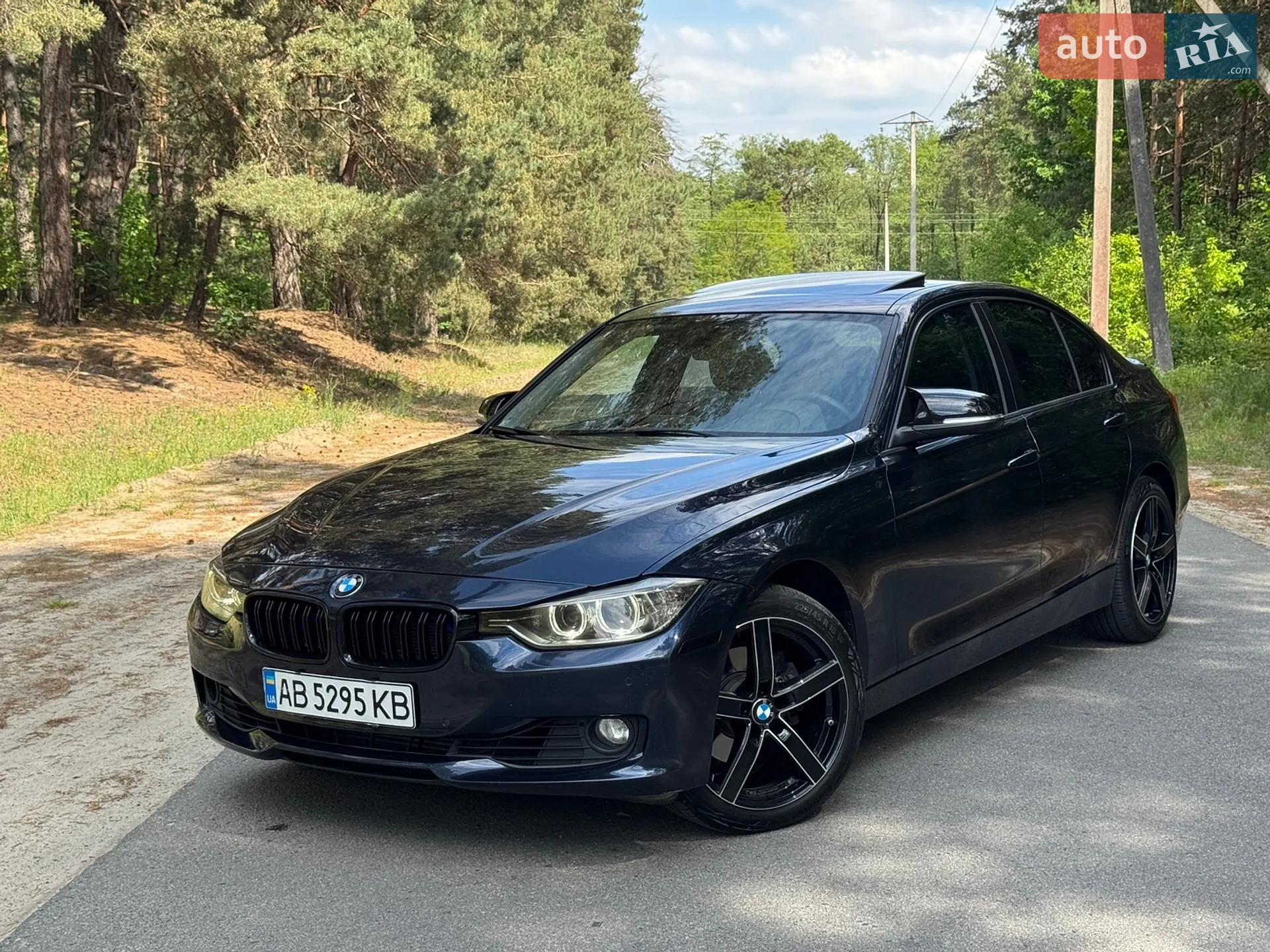 2015 BMW 3er - мініатюра 2
