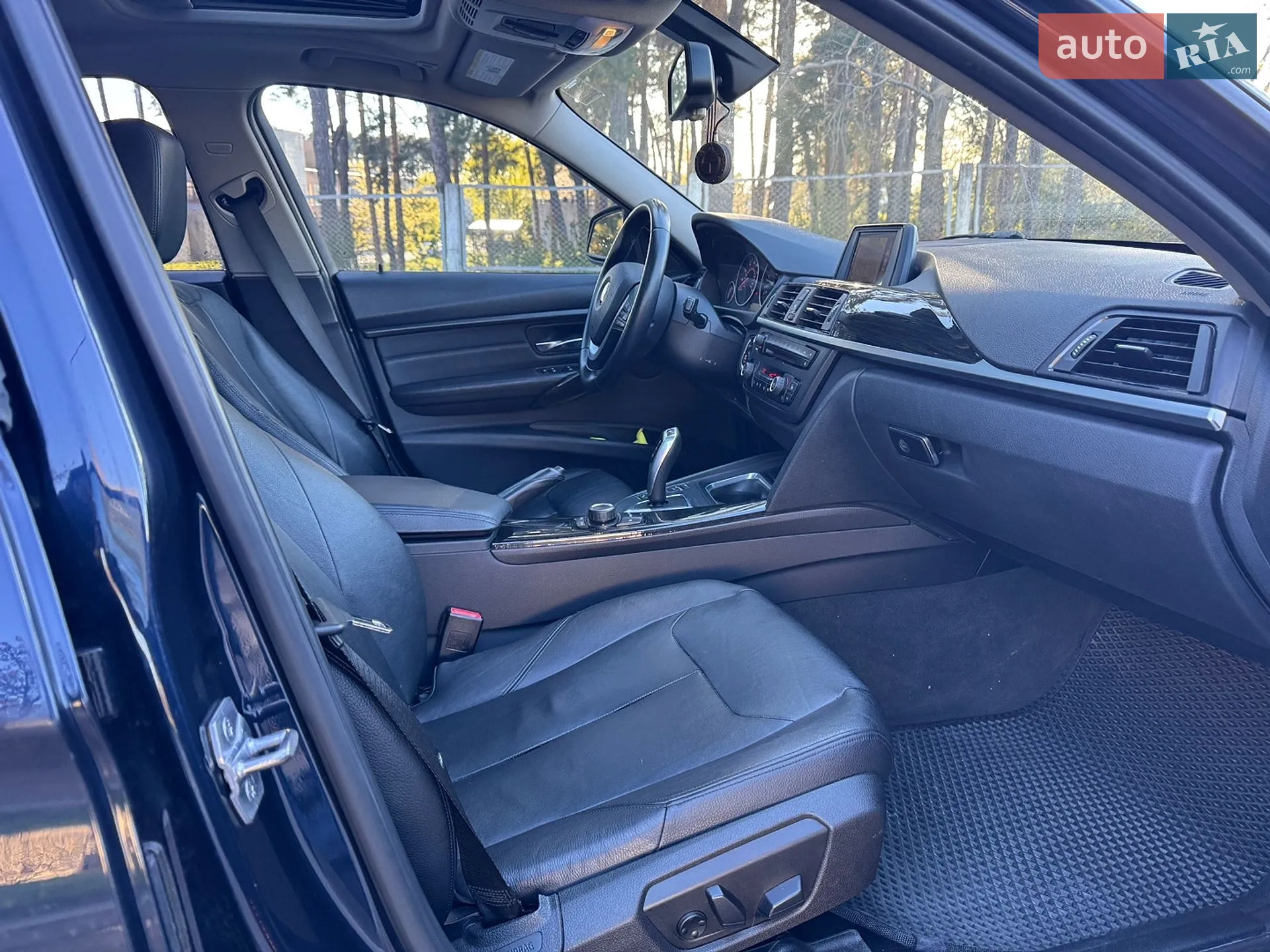 2015 BMW 3er - мініатюра 18