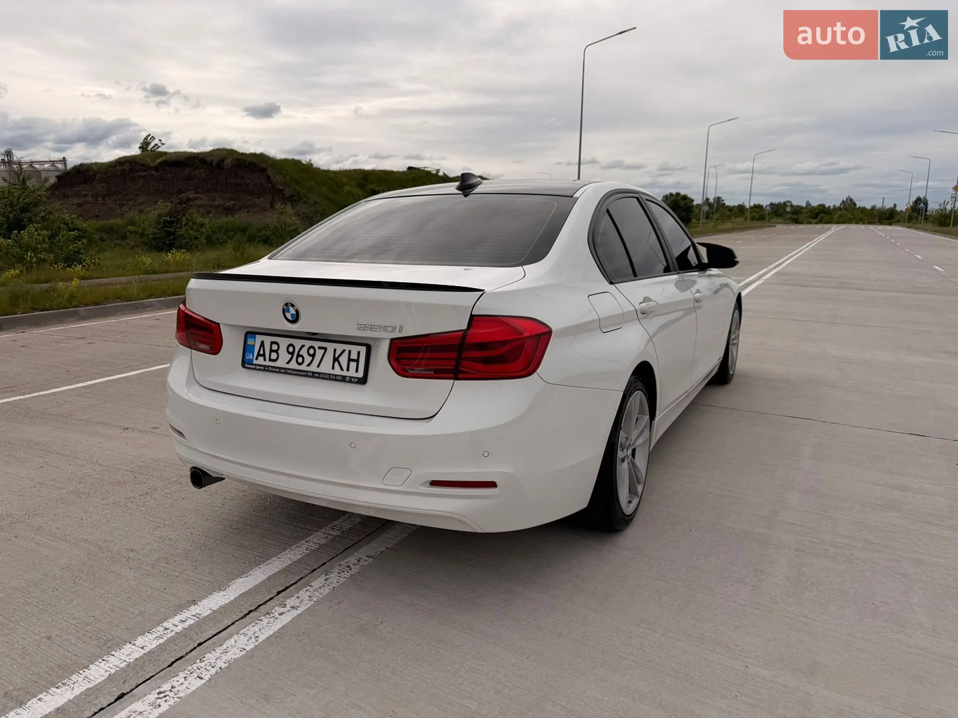 2017 BMW 3er - мініатюра 15
