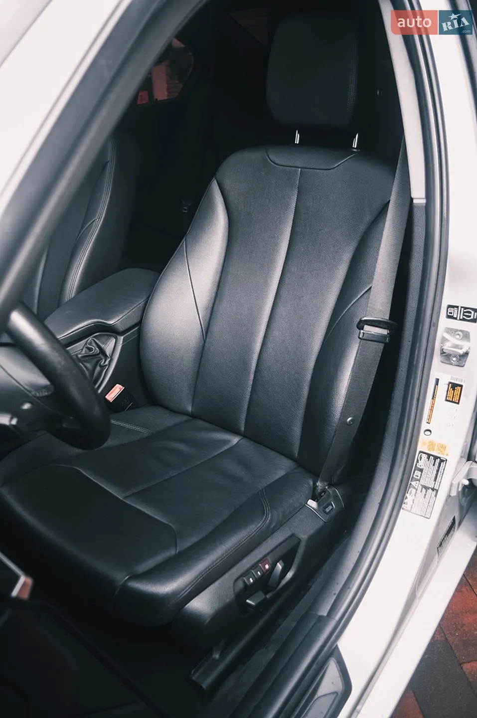 2013 BMW 3er - мініатюра 29