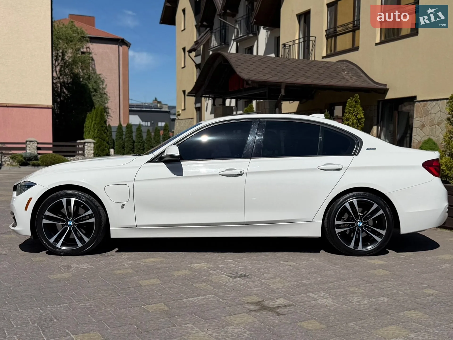 2017 BMW 3er - мініатюра 11