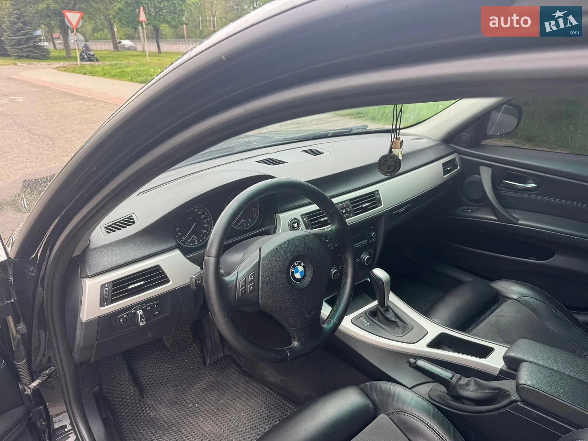 2010 BMW 3er - мініатюра 12