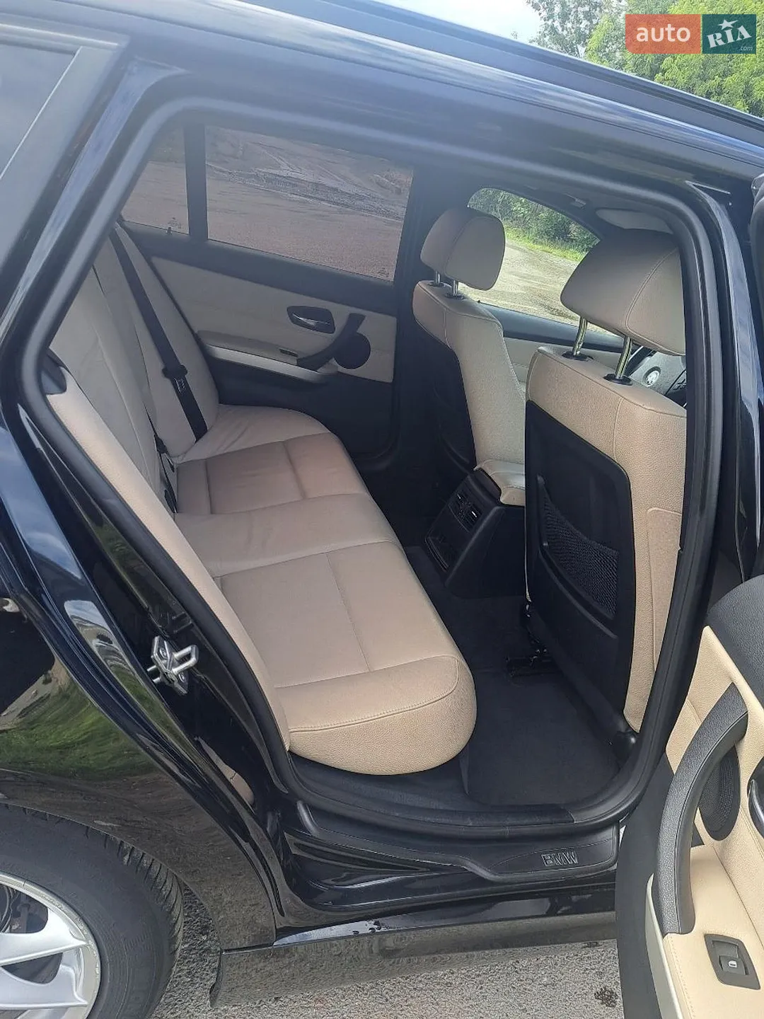 2010 BMW 3er - мініатюра 7