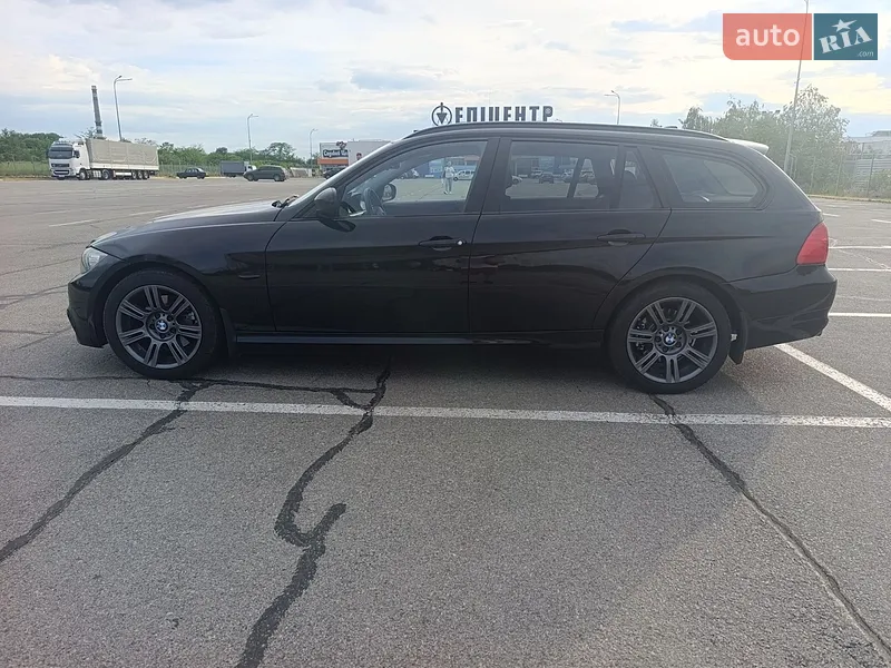 BMW 3 Series 2011 VIN WBAUT31060A864986 фото оголошення 8 з 45