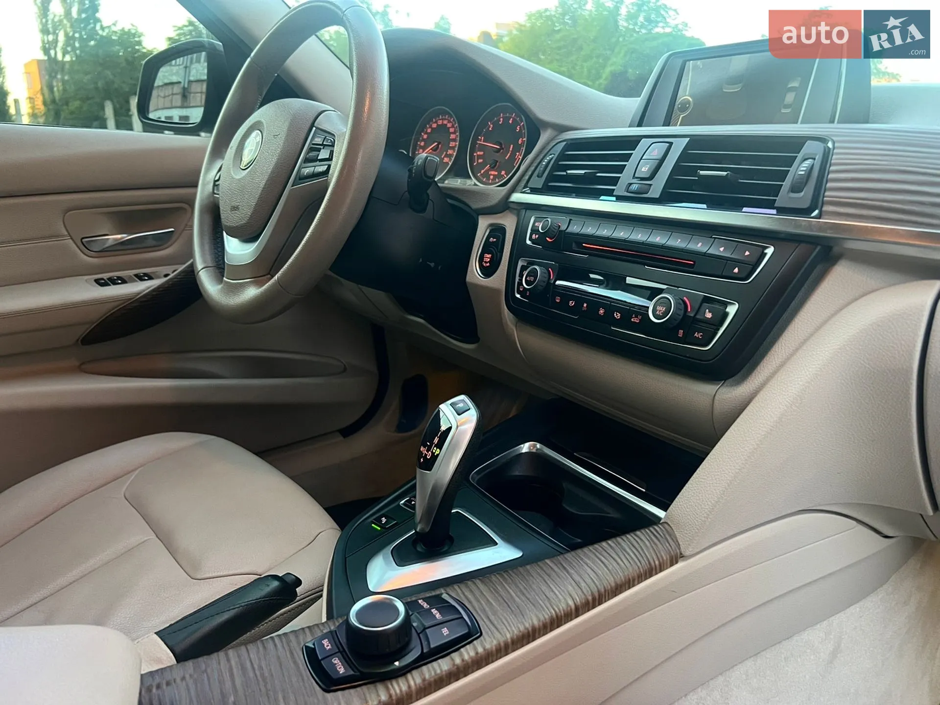2012 BMW 3er - мініатюра 23