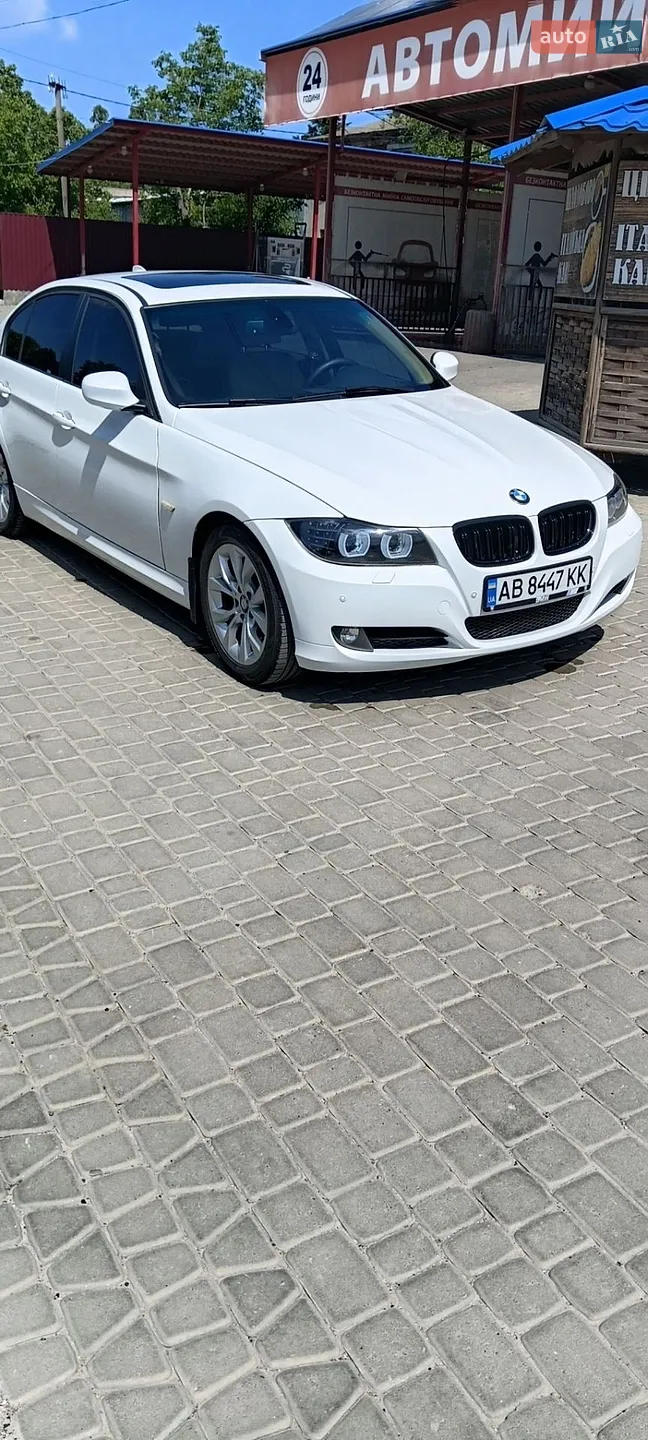 2010 BMW 3er - мініатюра 4