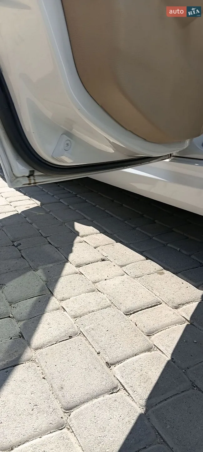 2010 BMW 3er - мініатюра 15