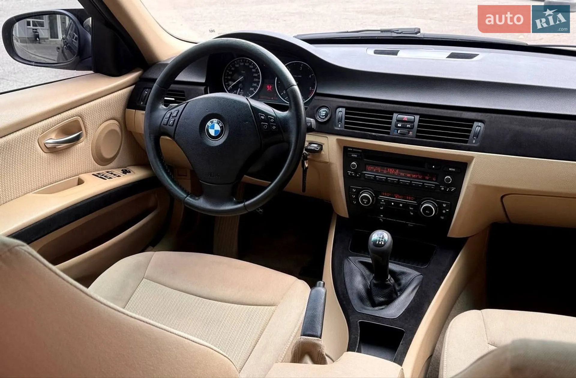 2010 BMW 3er - мініатюра 11