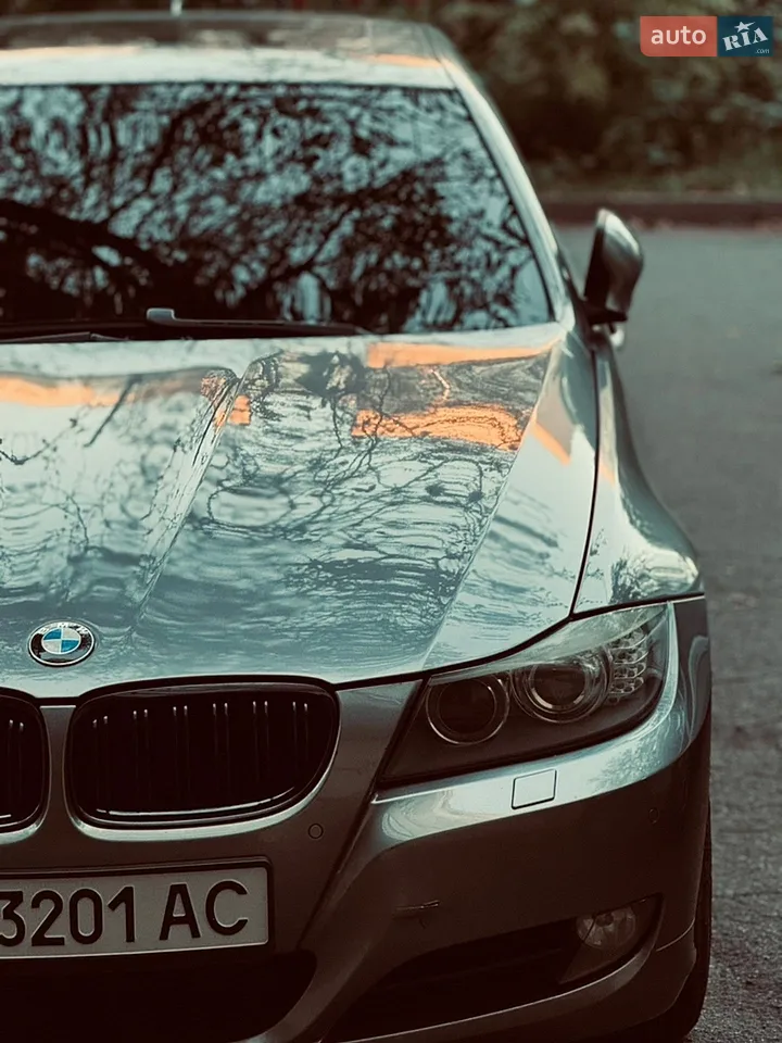2010 BMW 3er - мініатюра 31