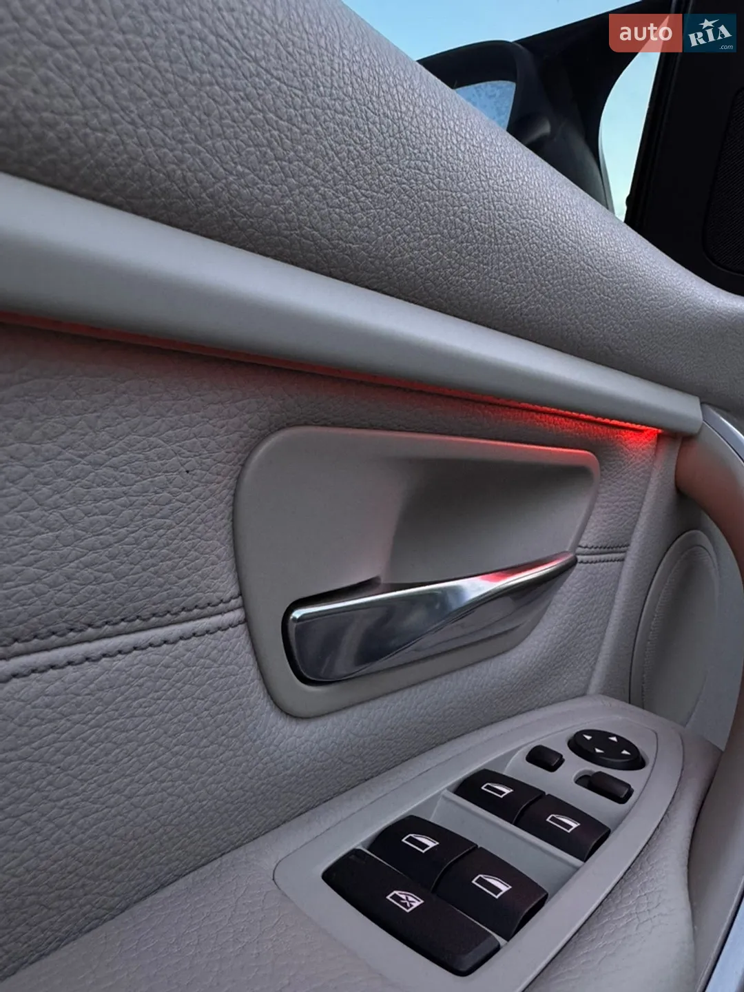 2012 BMW 3er - мініатюра 13