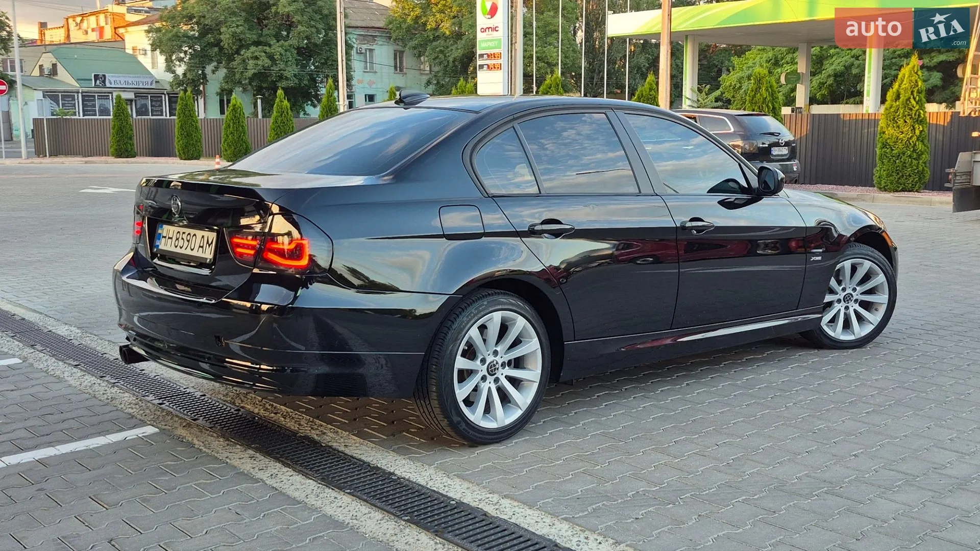 2010 BMW 3er - мініатюра 10