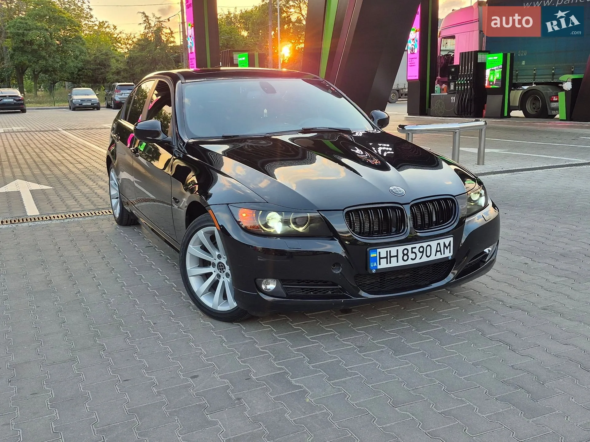 2010 BMW 3er - мініатюра 17
