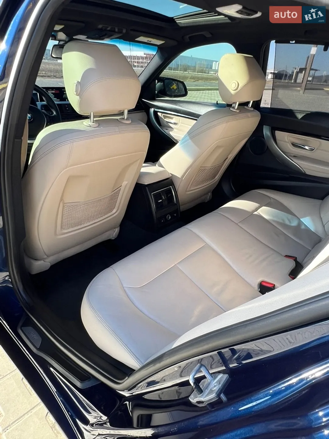 2016 BMW 3er - мініатюра 12