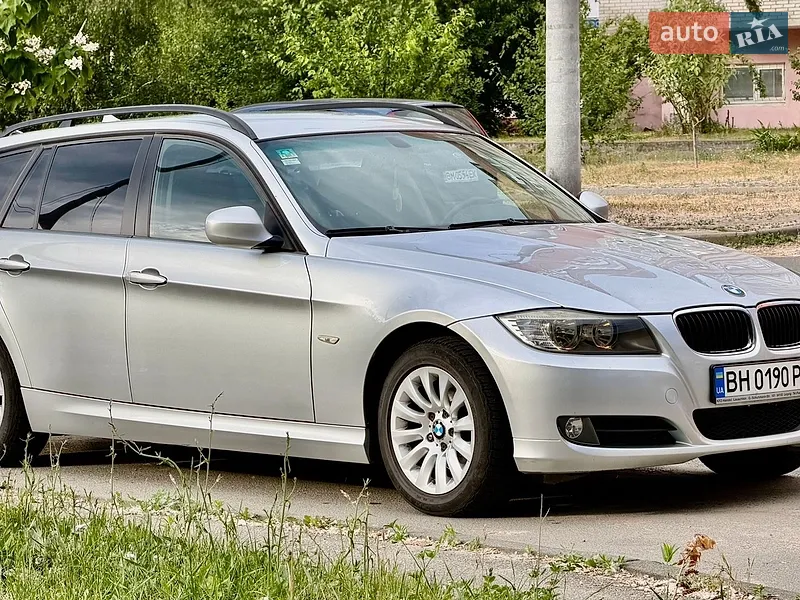 BMW 3 Series 2009