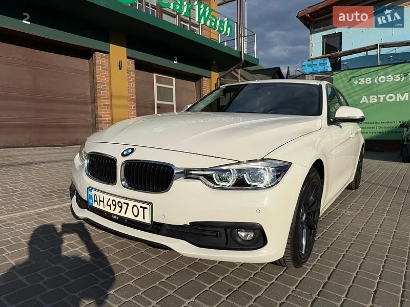 BMW 3 Series 2017 VIN WBA8A9C51JAD27708 фото оголошення 19 з 64