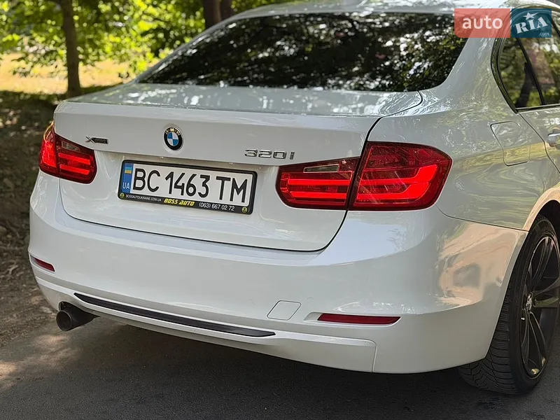 BMW 3 Series 2013 VIN WBA3C3C55EF985362 фото оголошення 2 з 76