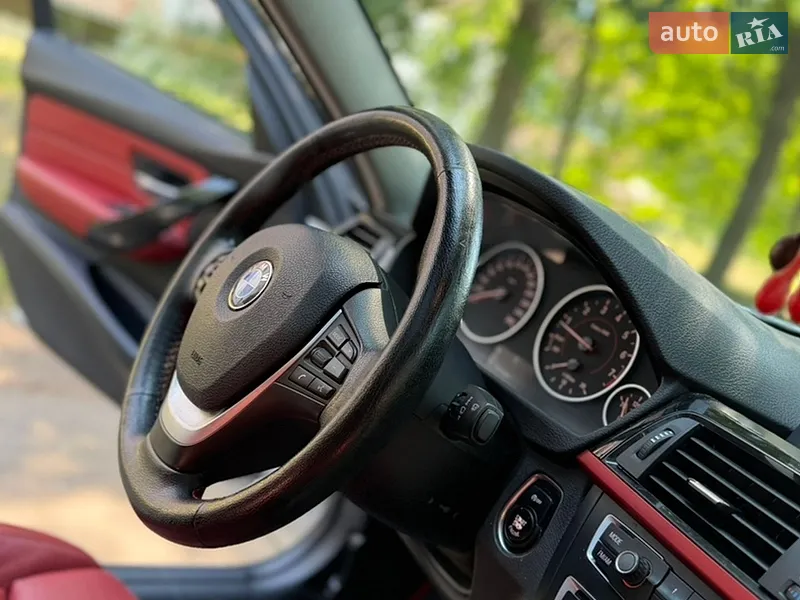 BMW 3 Series 2013 VIN WBA3C3C55EF985362 фото оголошення 36 з 76