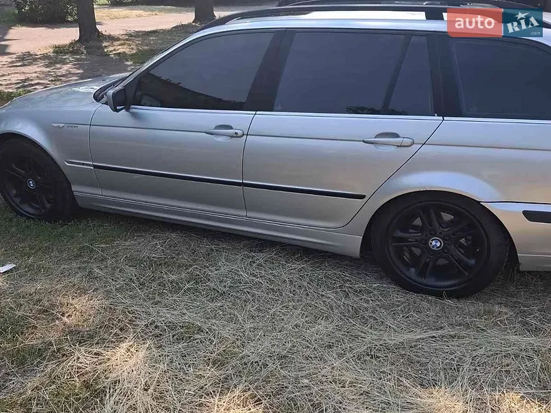 BMW 3 Series 2004 VIN WBAEN11070PB23037 фото оголошення 3 з 48