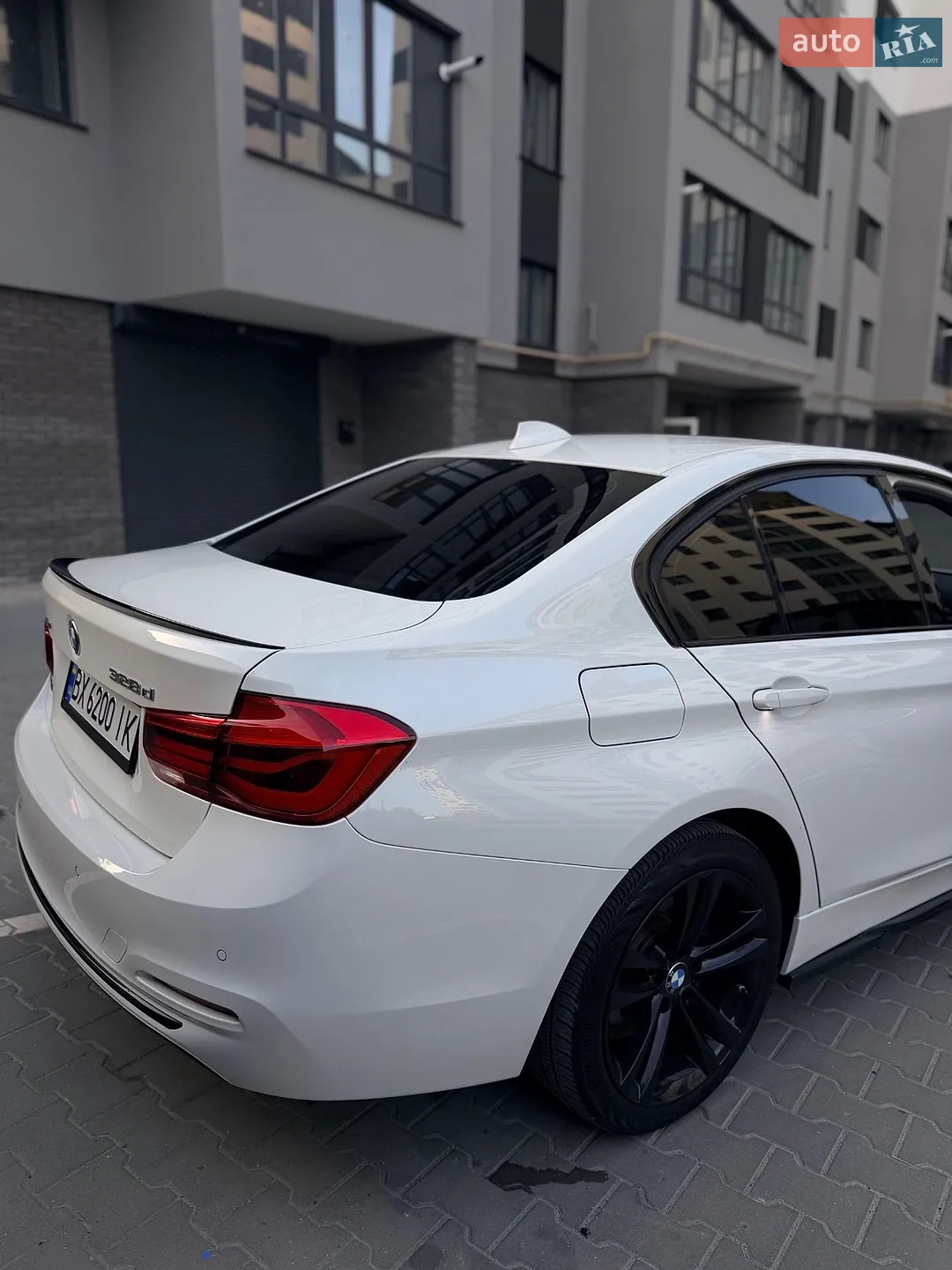 2016 BMW 3er - мініатюра 16