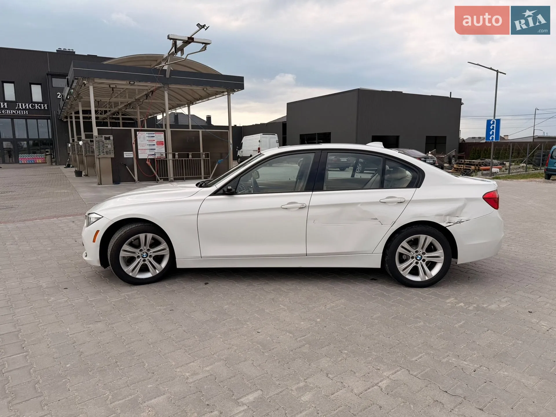2015 BMW 3er - мініатюра 4