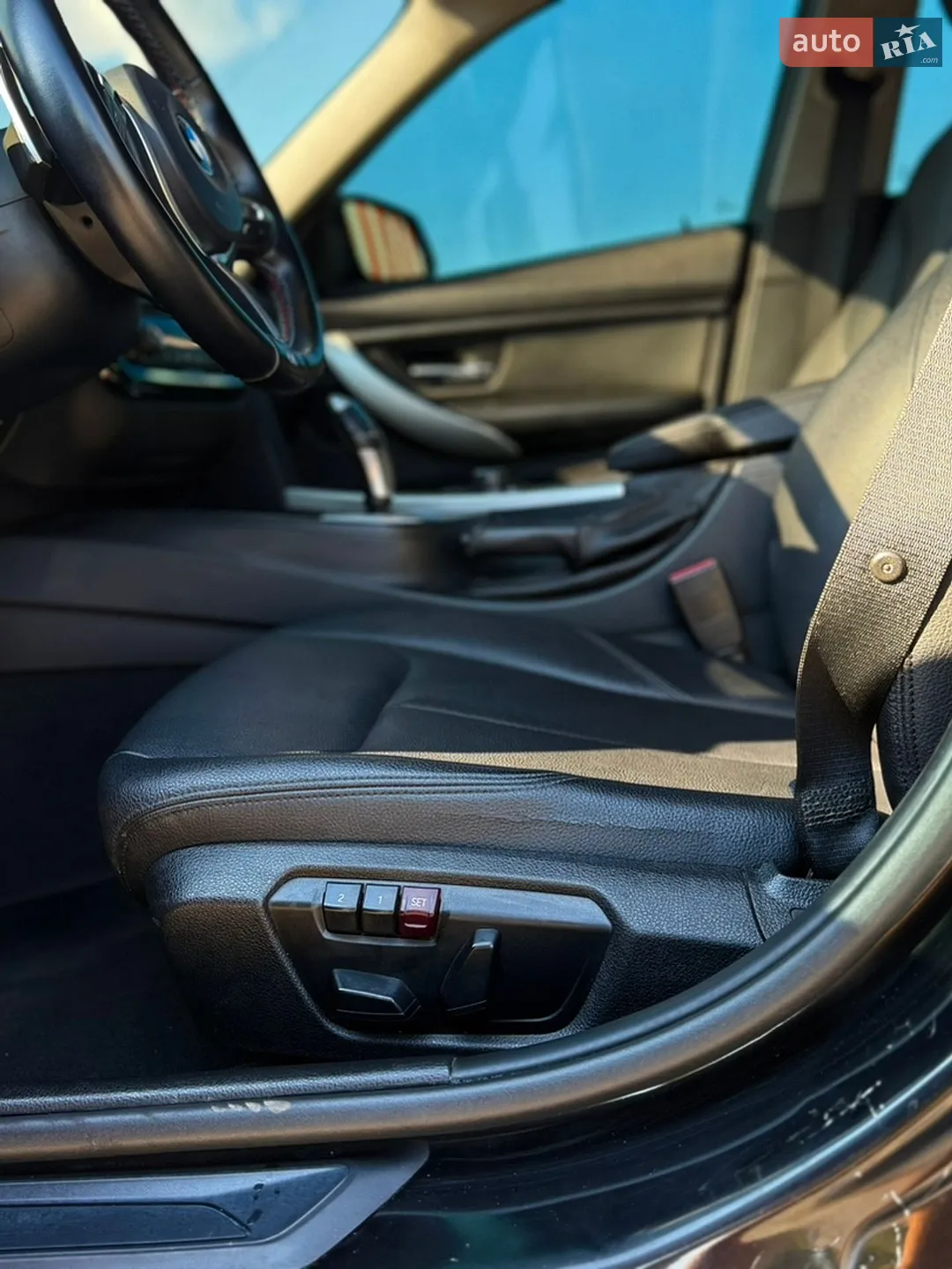 2012 BMW 3er - мініатюра 16