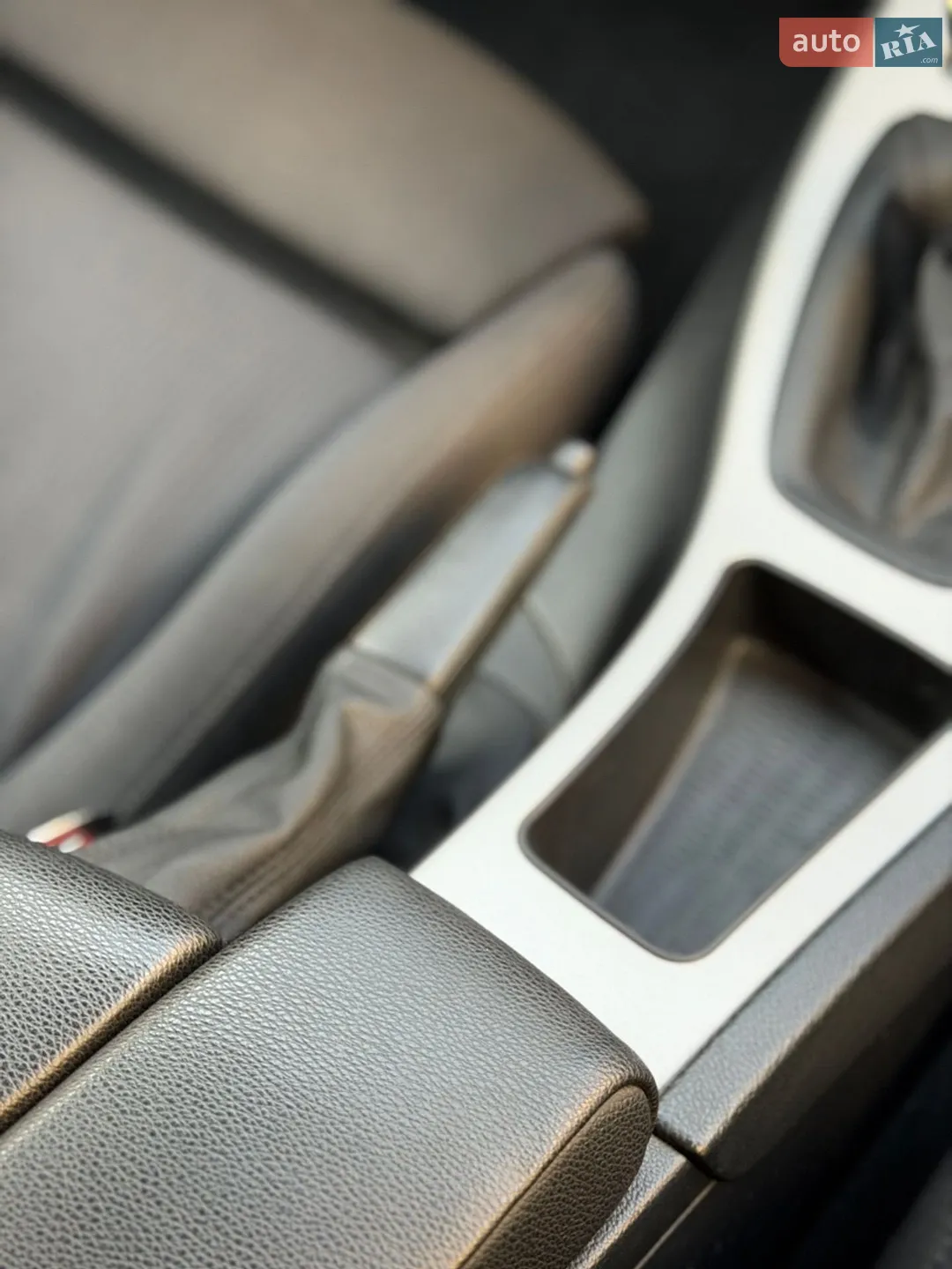 2010 BMW 3er - мініатюра 25