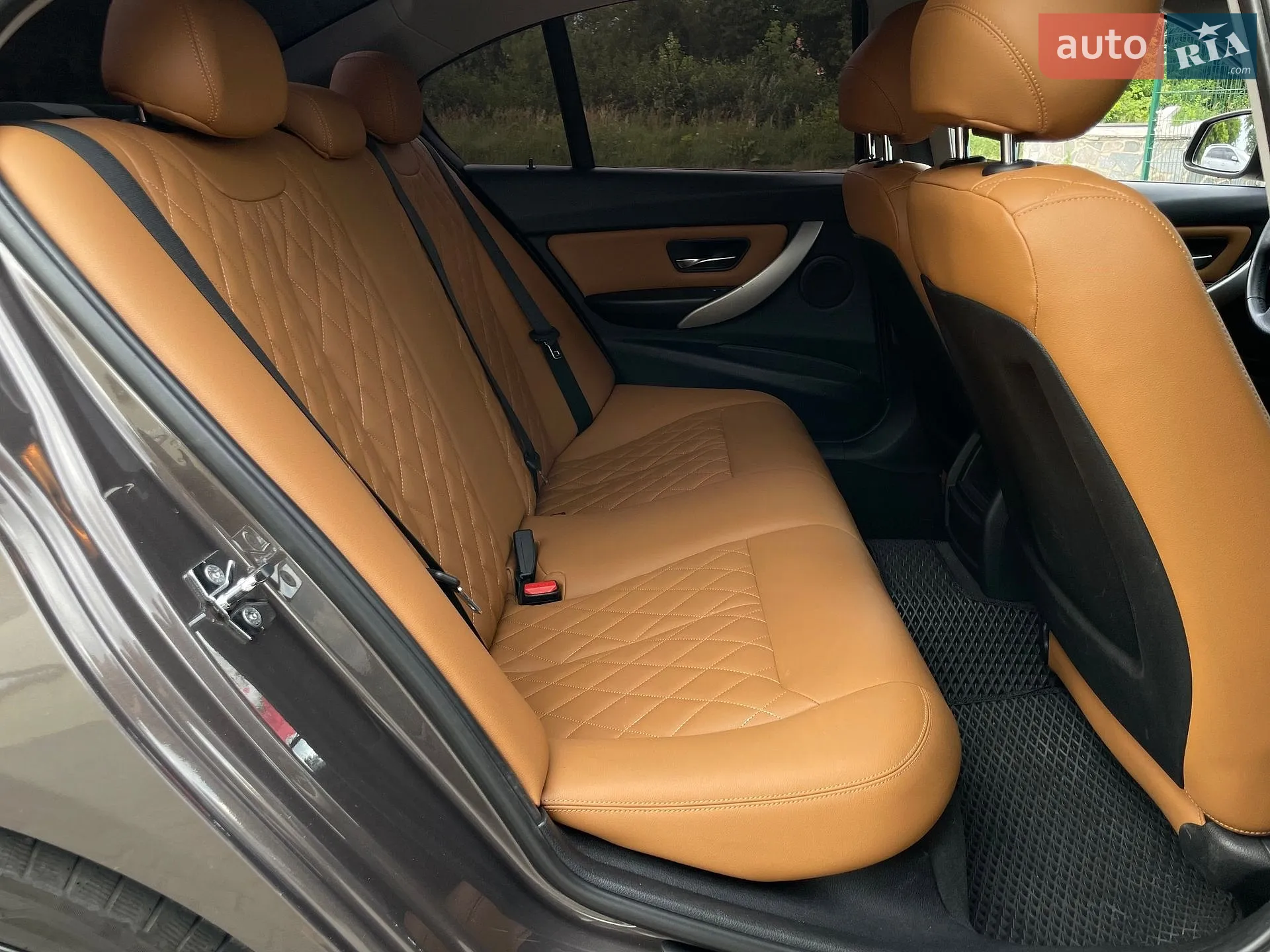 2012 BMW 3er - мініатюра 28