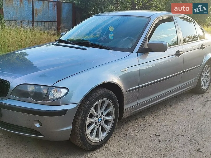 BMW 3 Series 2004