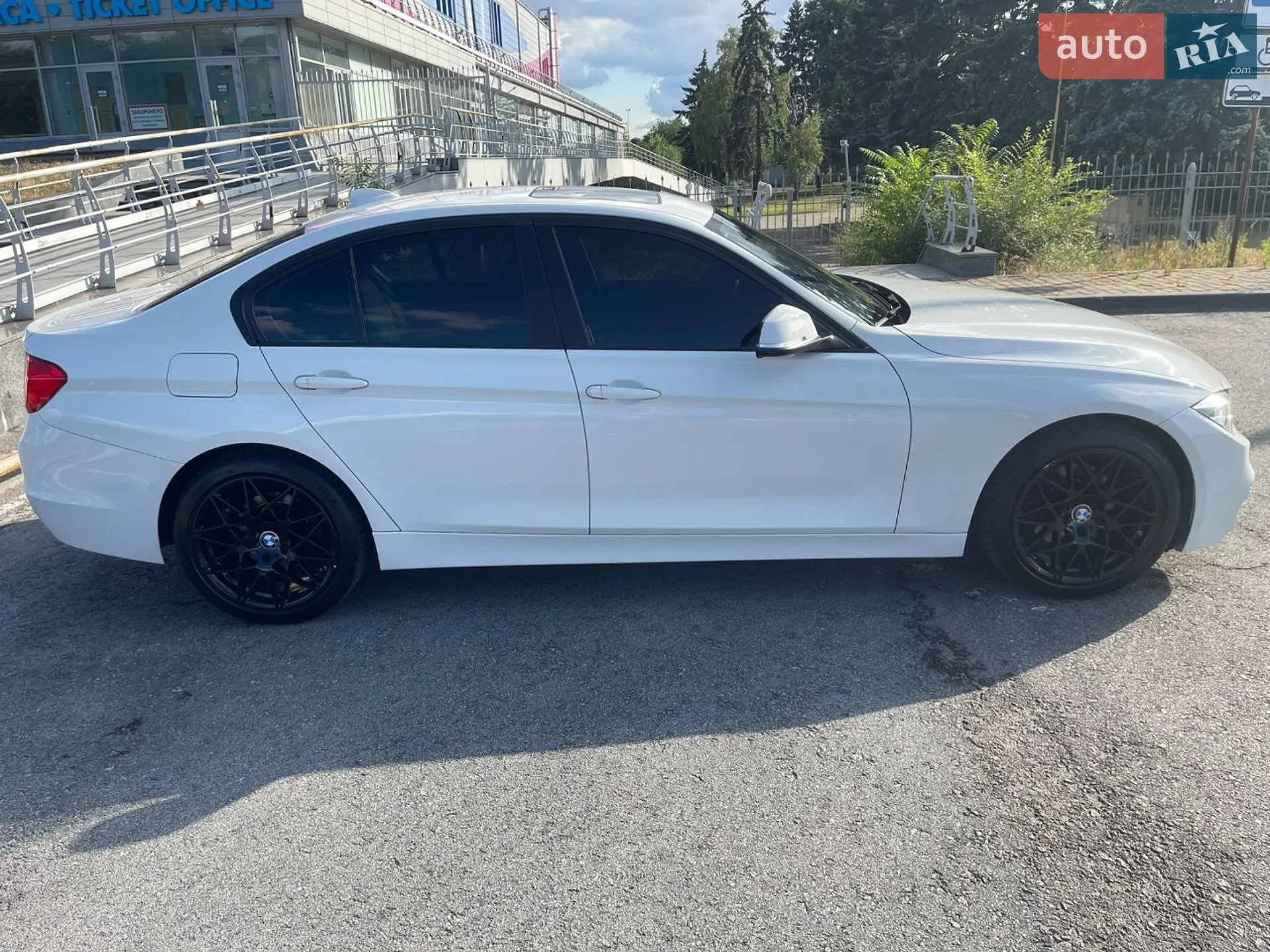 2013 BMW 3er - мініатюра 12