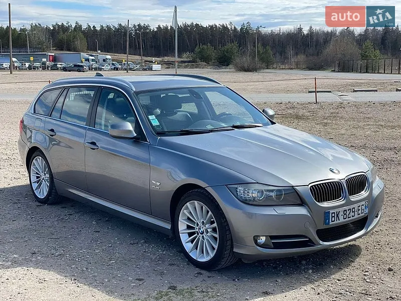 BMW 3 Series 2010