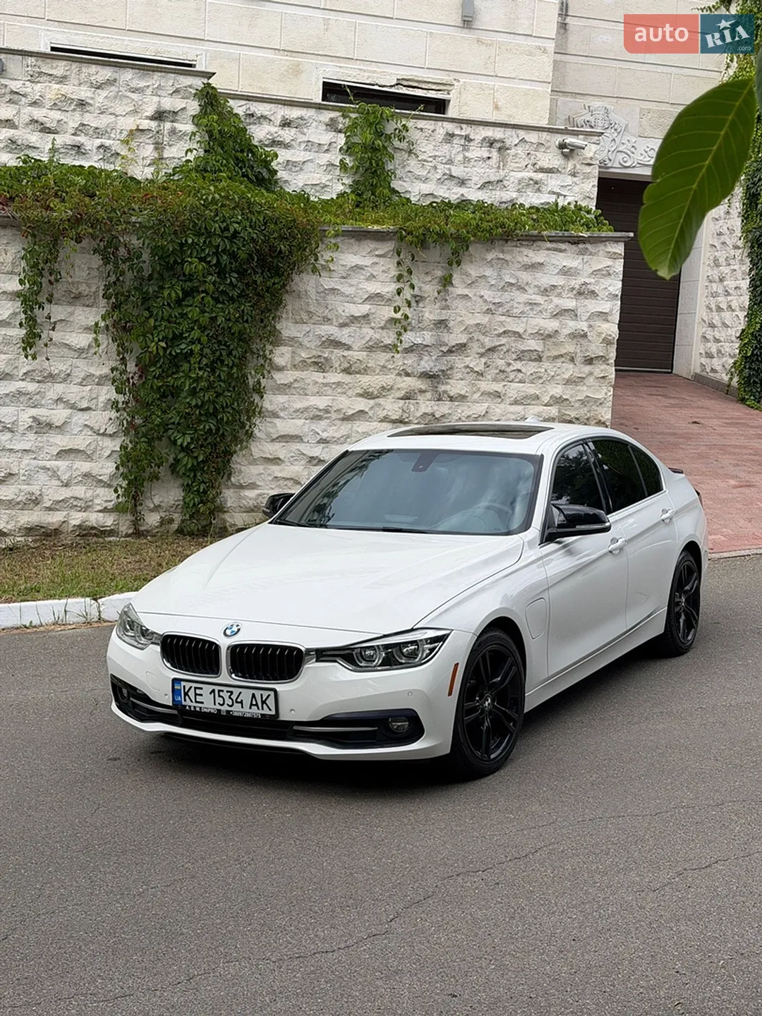 2017 BMW 3er - мініатюра 11