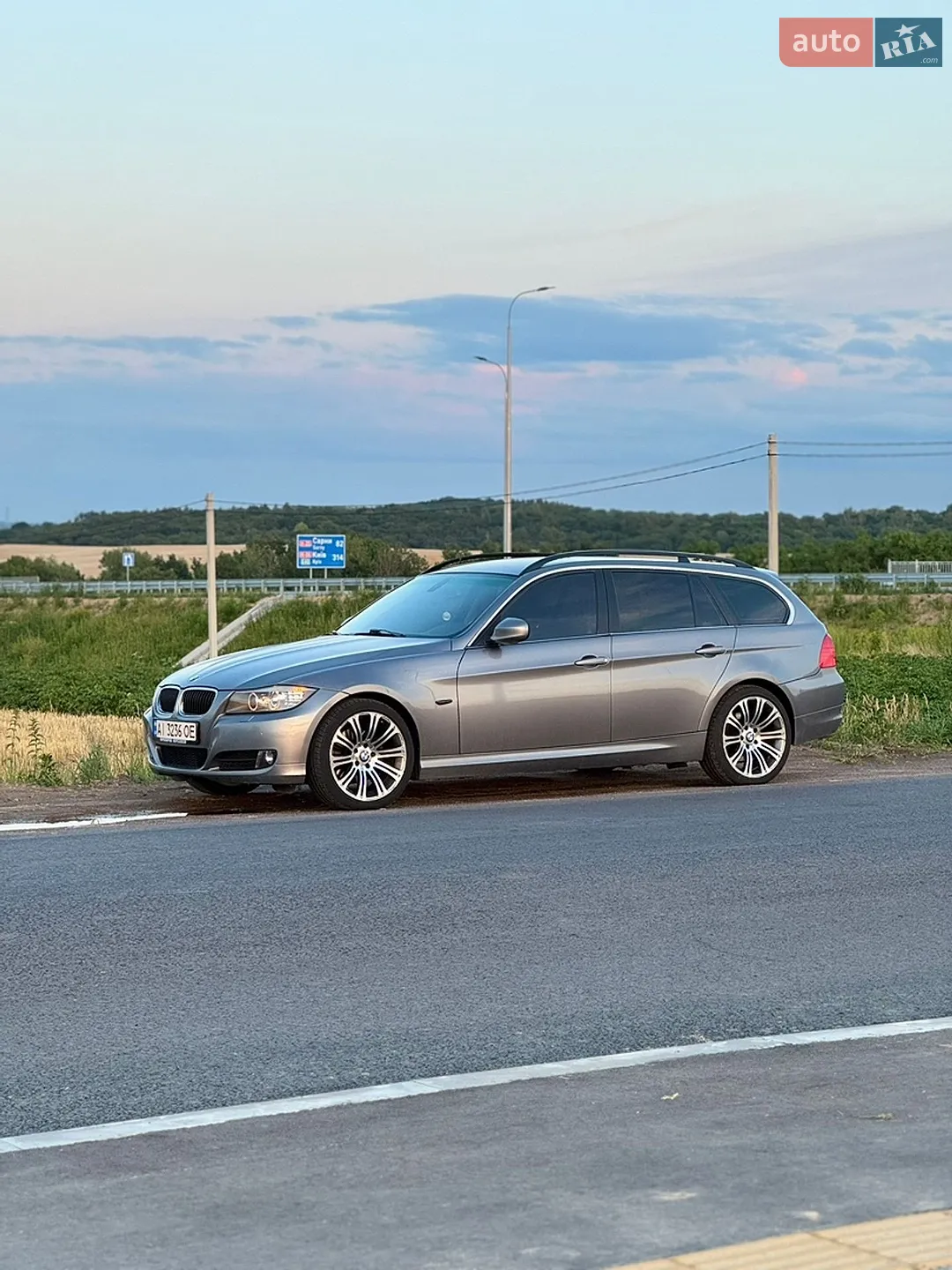 2010 BMW 3er - мініатюра 10
