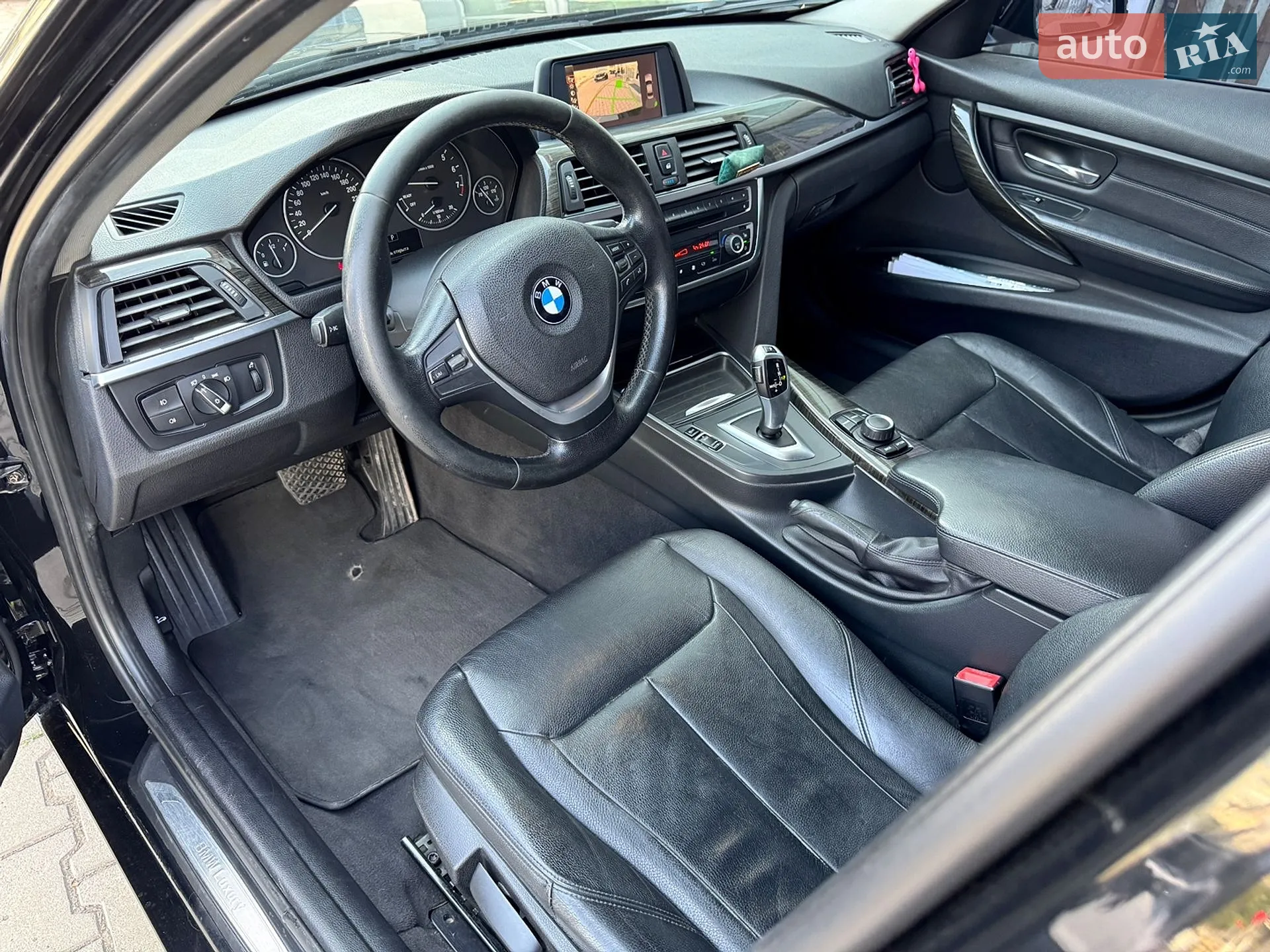 2012 BMW 3er - мініатюра 11