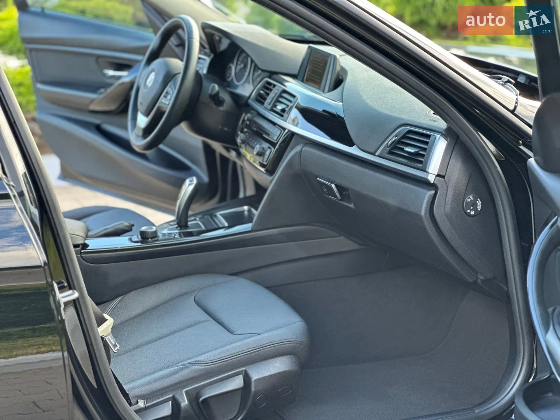 2017 BMW 3er - мініатюра 15