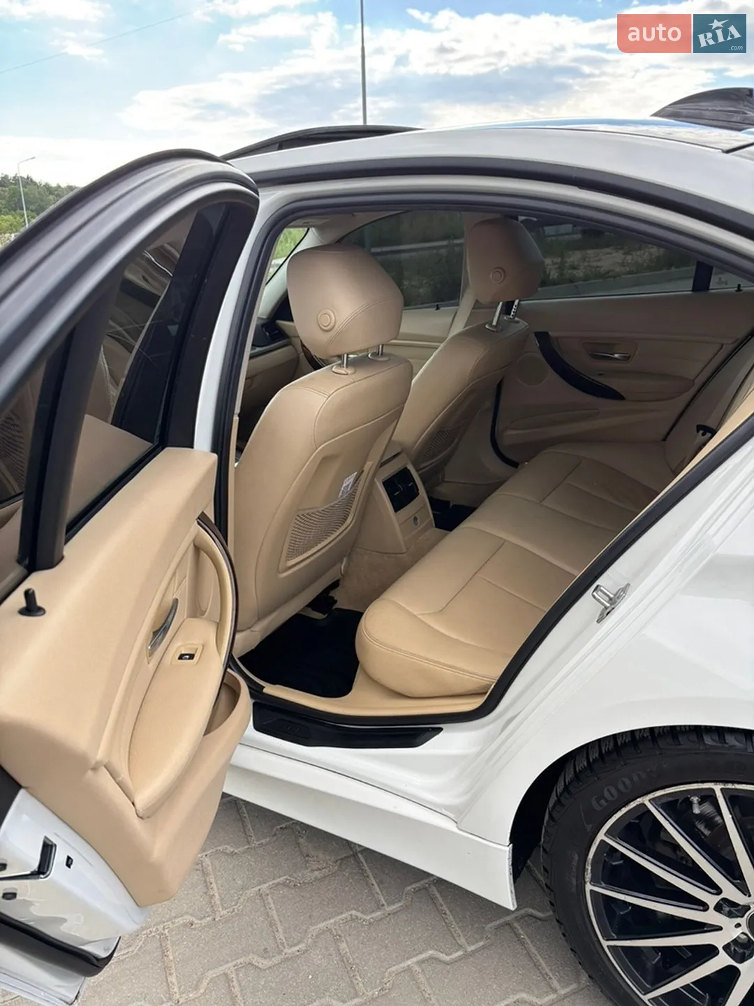 2014 BMW 3er - мініатюра 21