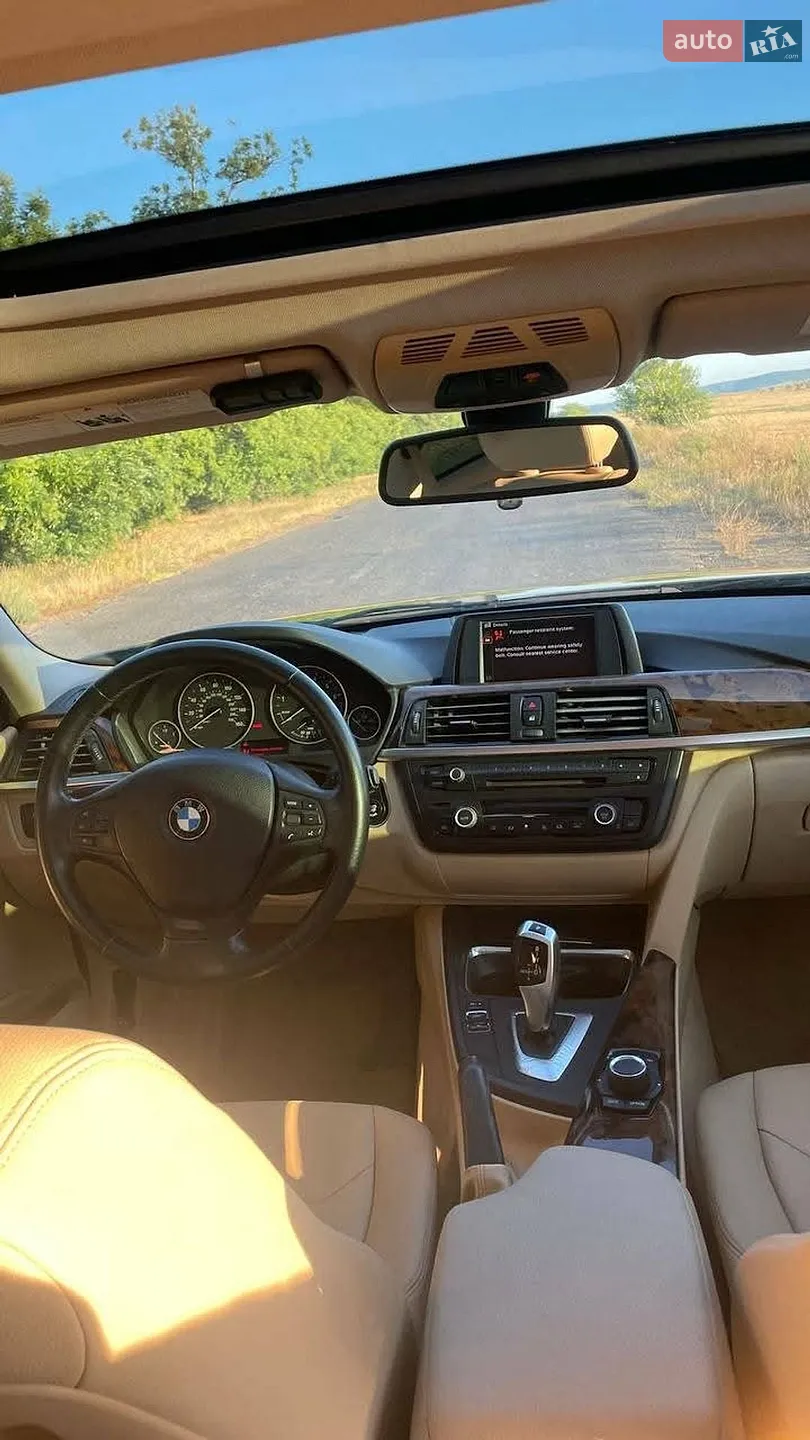2012 BMW 3er - мініатюра 11