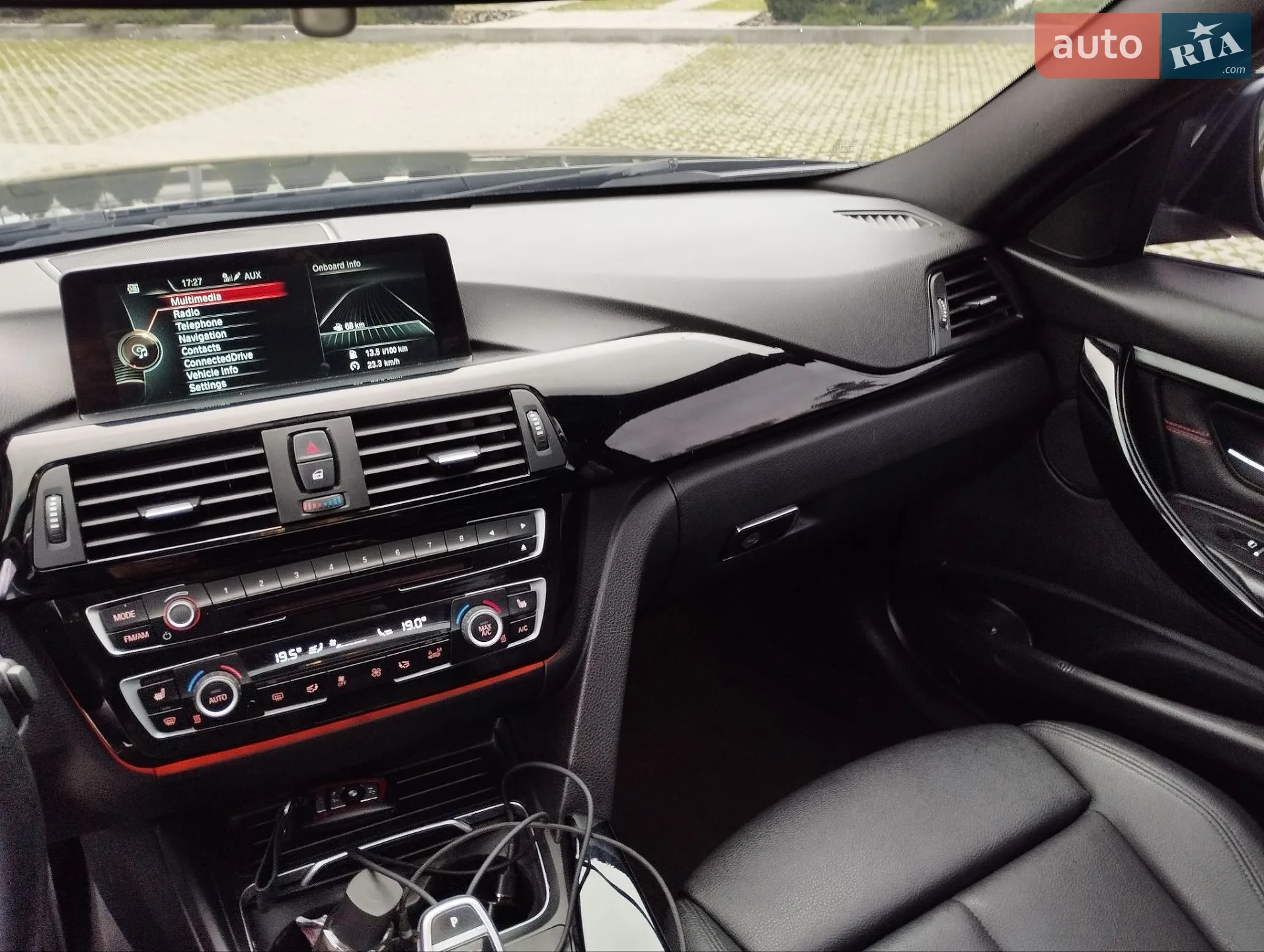 2015 BMW 3er - мініатюра 10
