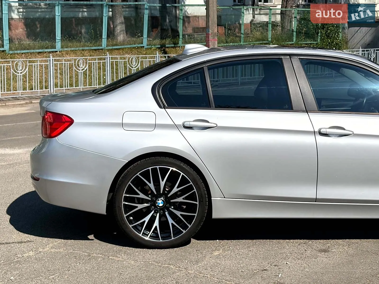 2012 BMW 3er - мініатюра 18