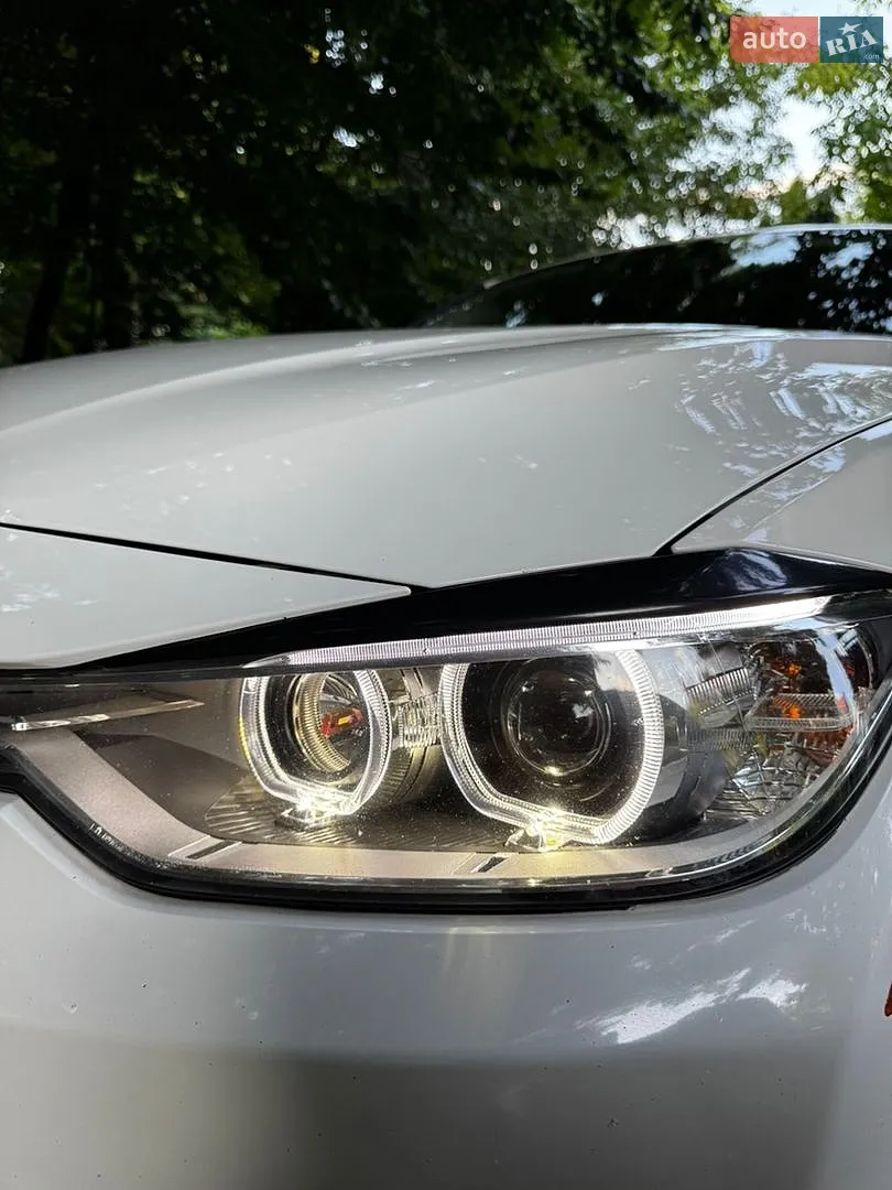 2012 BMW 3er - мініатюра 16
